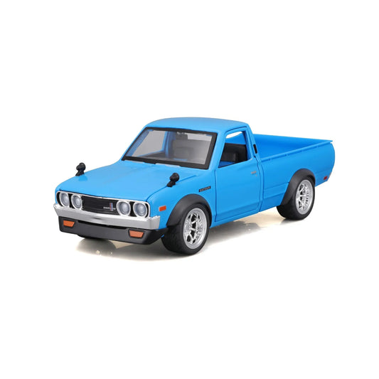 Maisto 1/24 Datsun